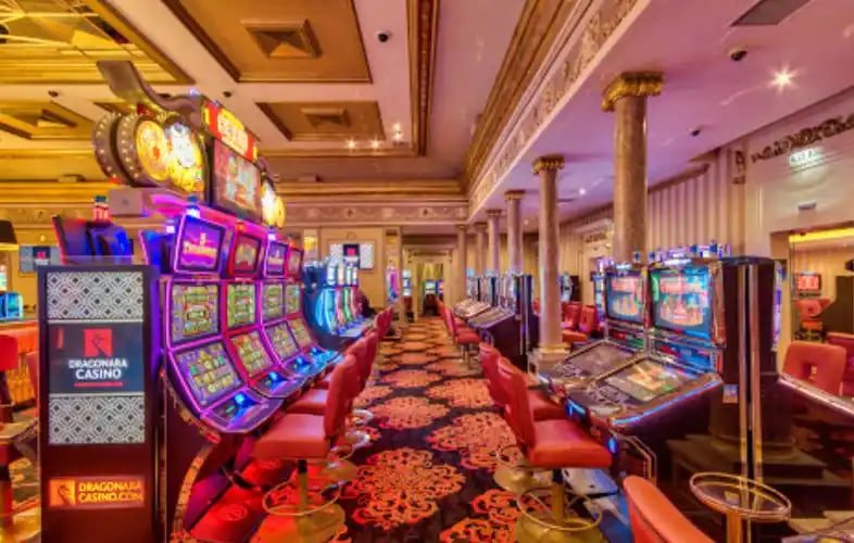 Tampilan layar Fortune Mouse di platform pro33 dengan grid permainan dan tombol kontrol